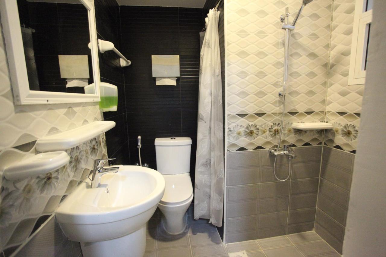 Almanzel Hotel Apartments Muscat Eksteriør billede